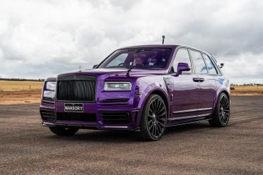 Zeekr 009 vs Mansory Rolls-Royce Cullinan