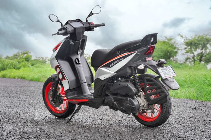 Aprilia SR 175 left rear static in field Aprilia SR 175 left rear static in field