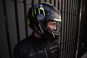 R430 Helmet Lifestyle Image