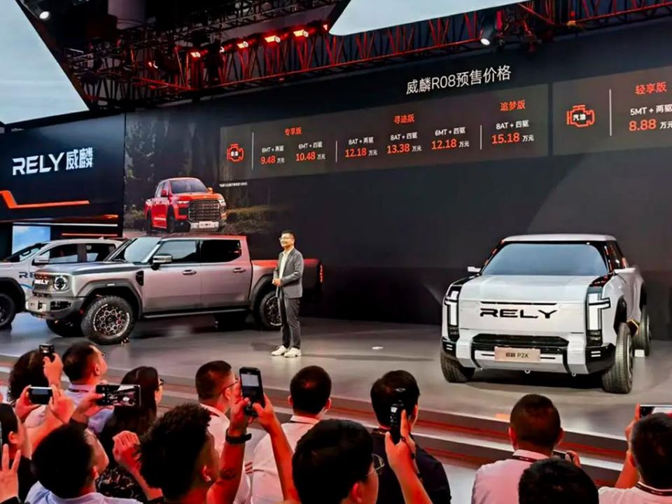 Rely KP3X (right) and KP2X