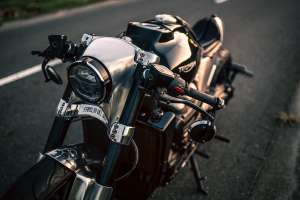 Custom Triumph Rocket 3 by CW Zon