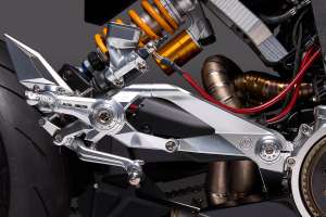 Ducati Diavel V4 by VTOPIA Design