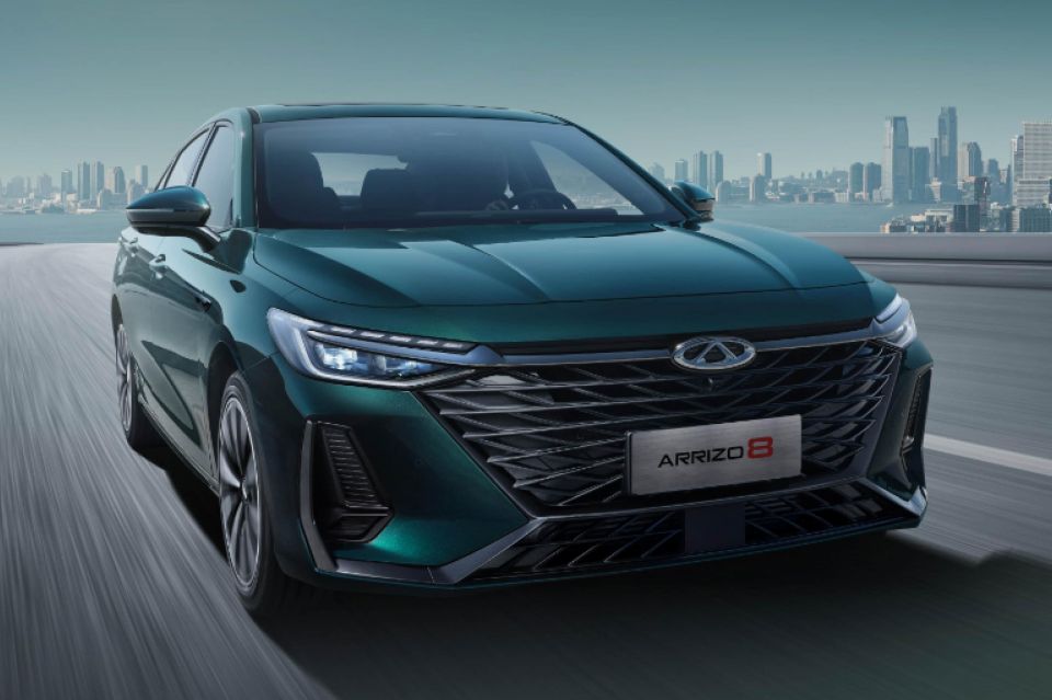 Chery Arrizo 8