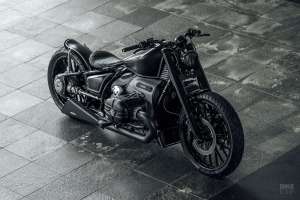 Berlin Barnstormer: A custom BMW R18 from Rough Crafts